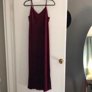 Velvet Maternity Dress by Imanimo